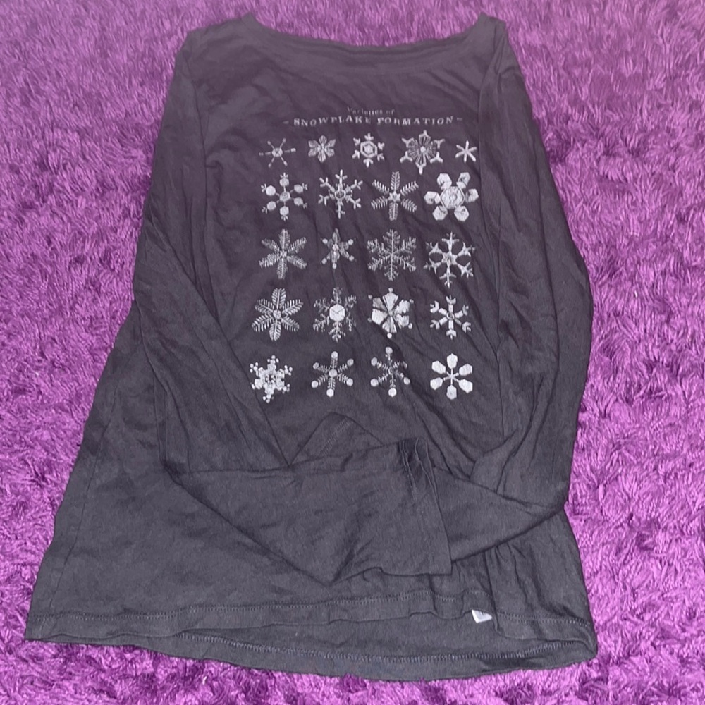Girls snowflake shirt